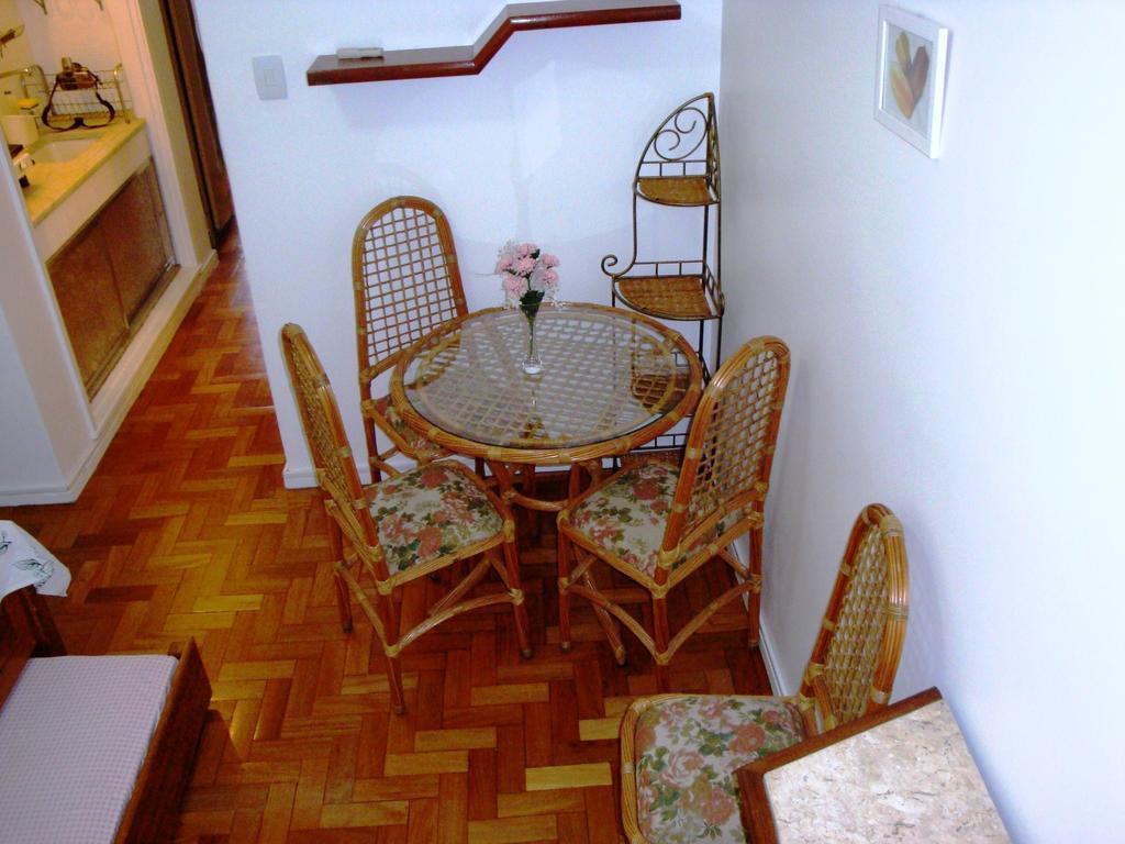 Apartamento Figueiredo Magalhaes Рио де Жанейро Стая снимка