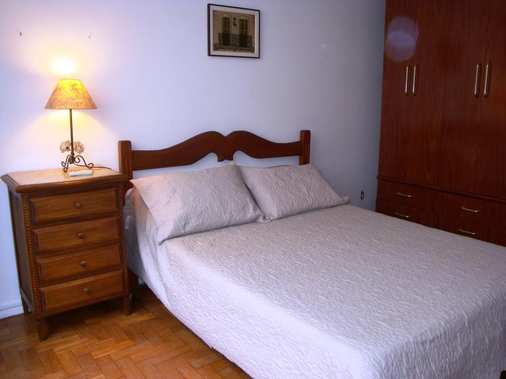 Apartamento Figueiredo Magalhaes Рио де Жанейро Стая снимка