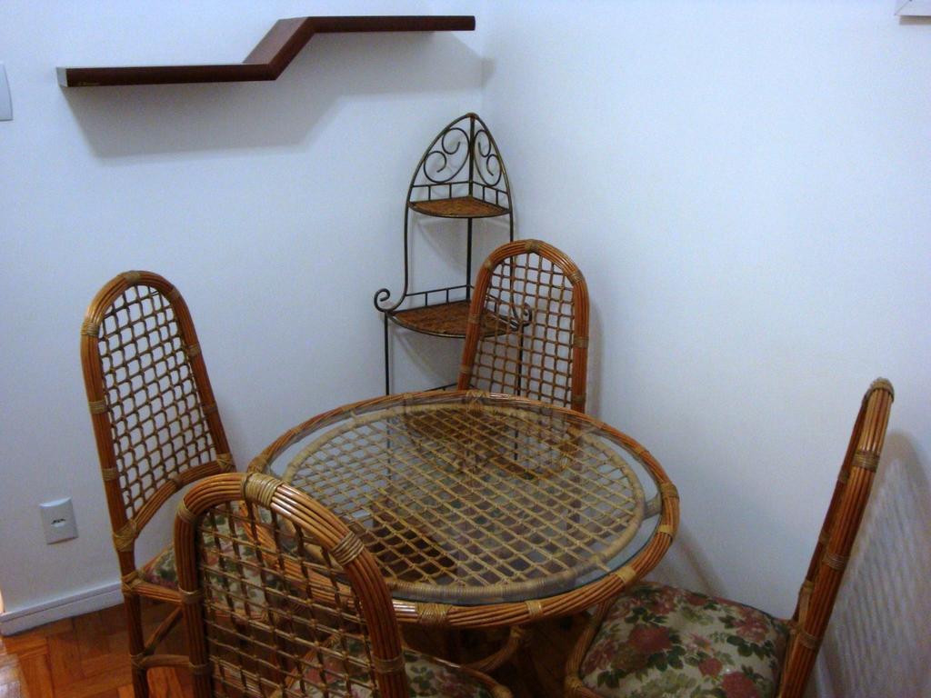 Apartamento Figueiredo Magalhaes Рио де Жанейро Стая снимка